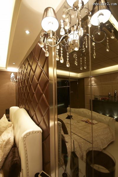 佛山九鼎滨海御庭样板间设计图片