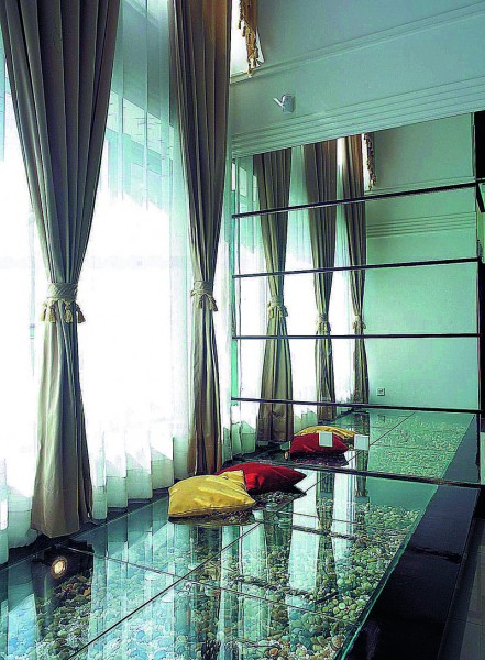 深圳汇港名苑复式住宅室内设计图片