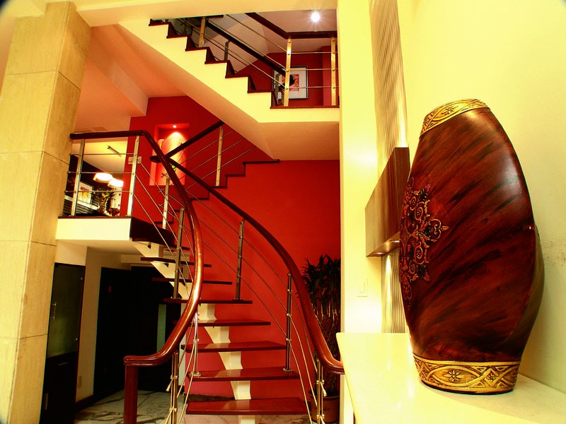 春江花园联体别墅样板间图片