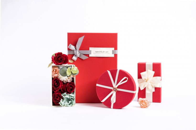 七夕情人节玫瑰花礼盒图片