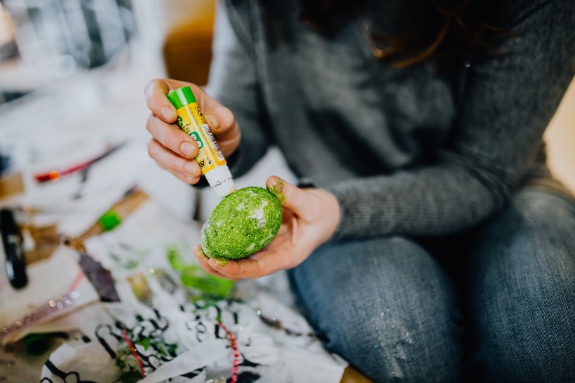 复活节彩蛋的装饰过程图片大全