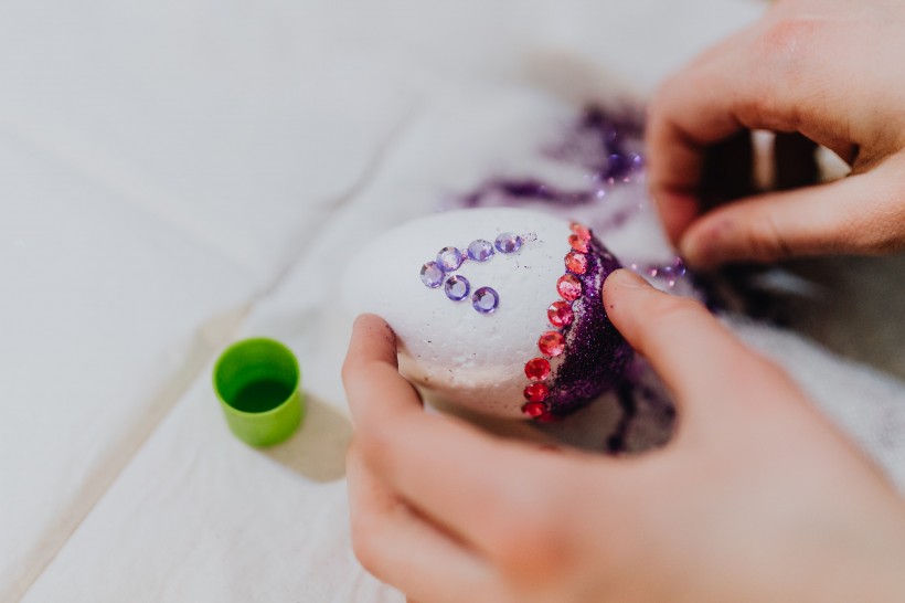 复活节彩蛋的装饰过程图片大全