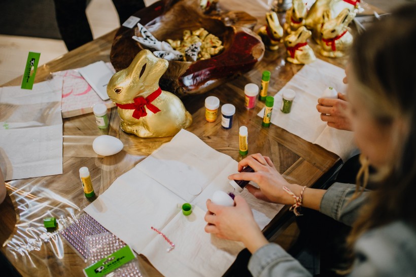 复活节彩蛋的装饰过程图片大全