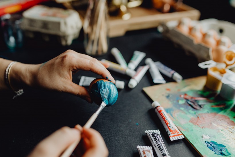 复活节彩蛋的彩绘过程图片大全