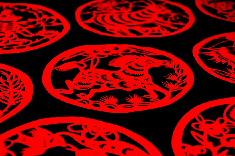 红色的春节窗花图片