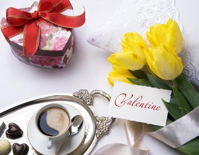 情人节爱心礼物图片