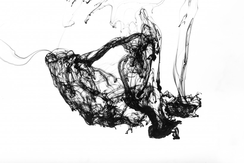 黑色水墨背景图片