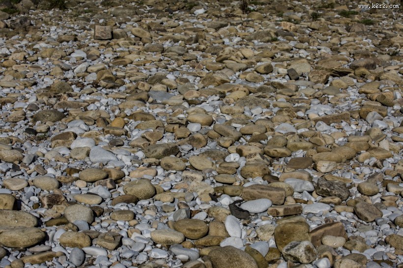 鹅卵石地面背景桌面壁纸