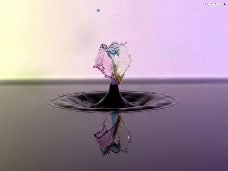 各种颜色水滴的倒影图片大全
