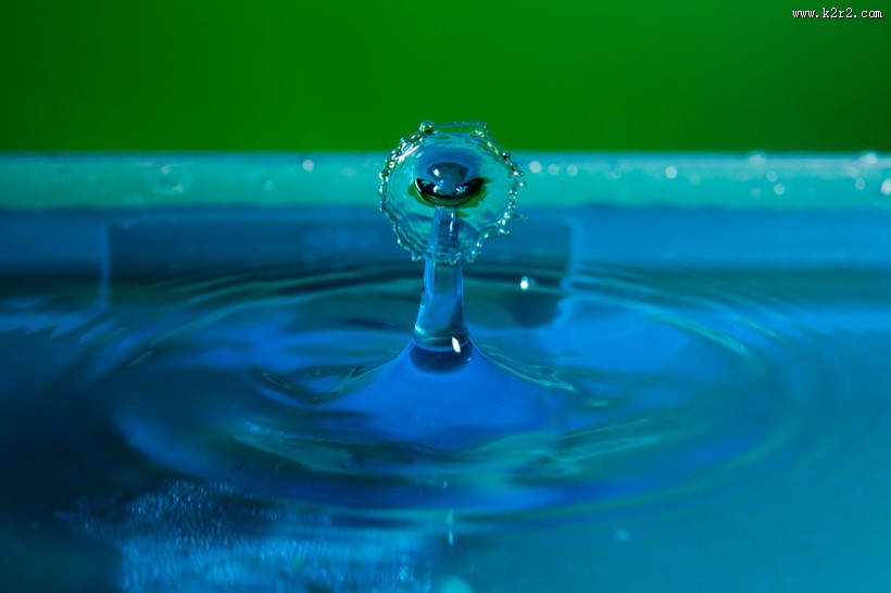 溅起的水滴图片大全