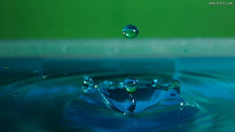 溅起的水滴图片大全