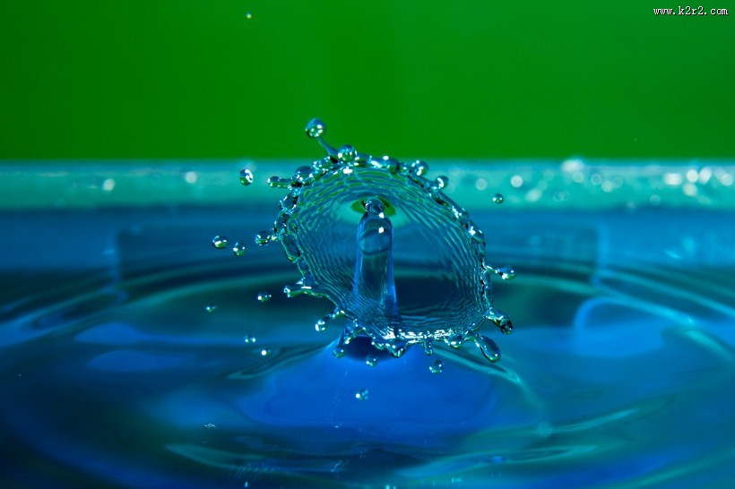 溅起的水滴图片大全