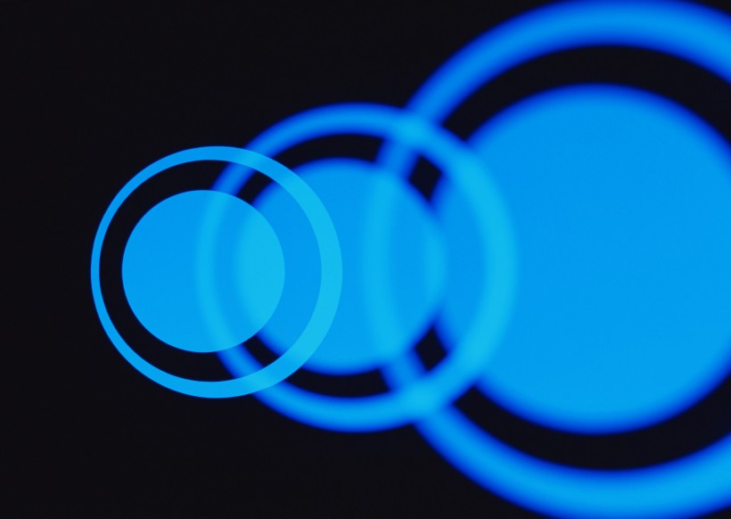 迷幻光圈背景图片