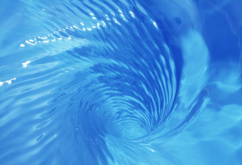 水漩涡图片