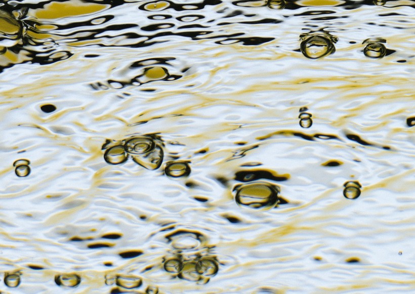 水花水气泡图片