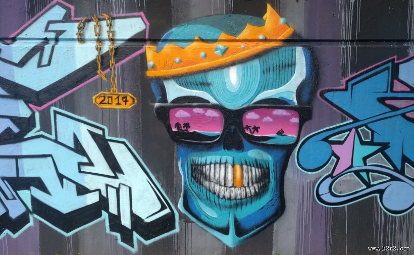 墙上个性的涂鸦图片