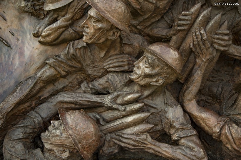 士兵雕塑图片大全