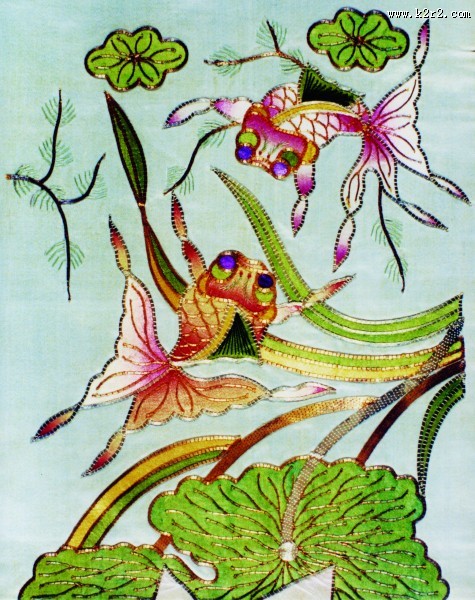 金鱼刺绣图案图片