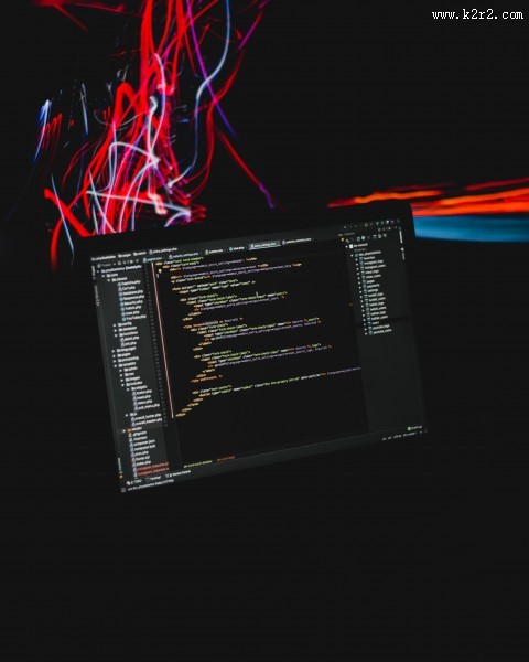 电脑屏幕上的数据代码图片