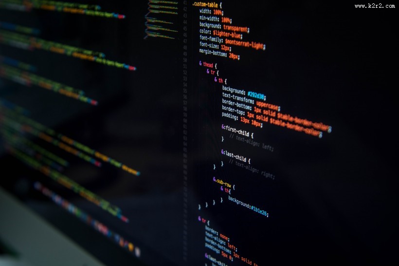 电脑屏幕上的数据代码图片