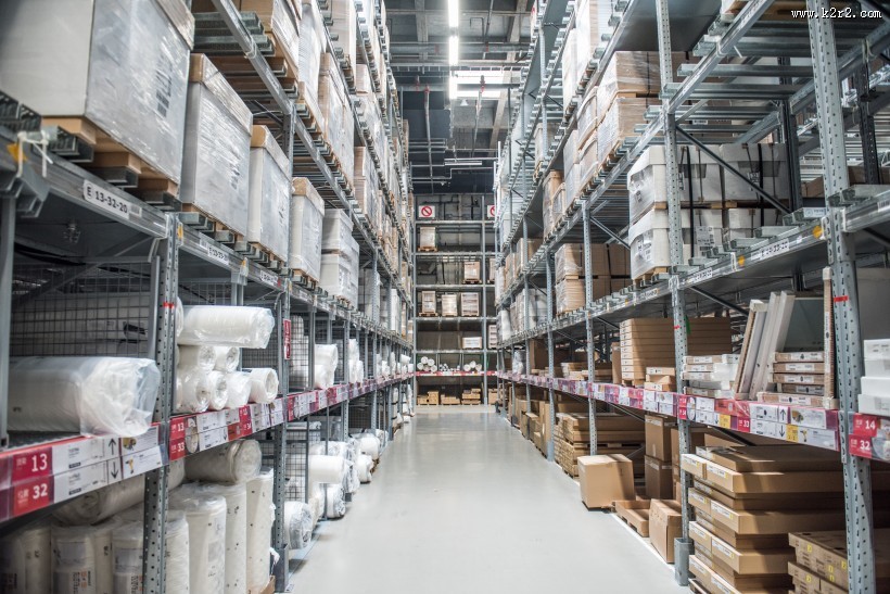 宜家仓库内部摆放图片