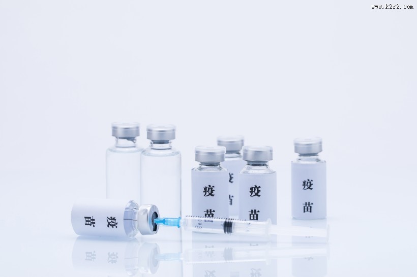 白色疫苗瓶子图片