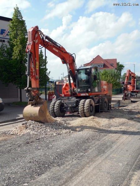 工地上的挖掘机图片大全