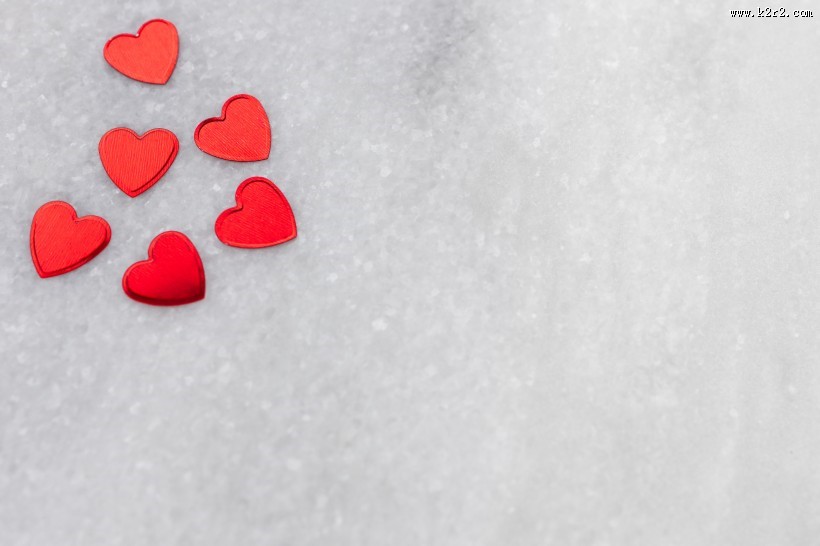 好看的心形纸屑图片