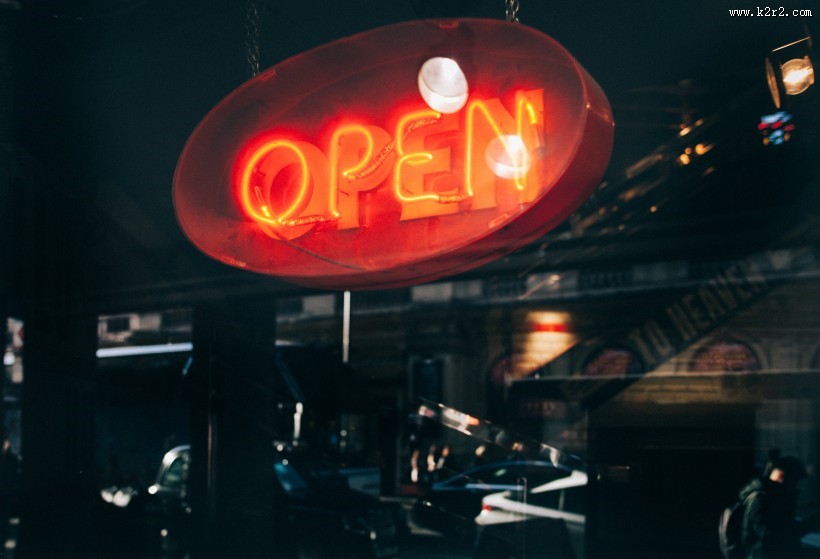 开业的英文标志图片