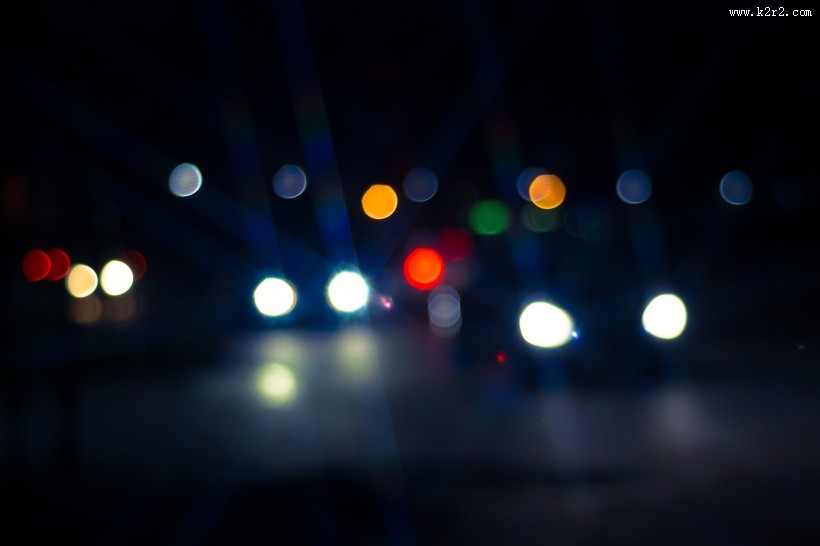 背景虚化的灯光图片