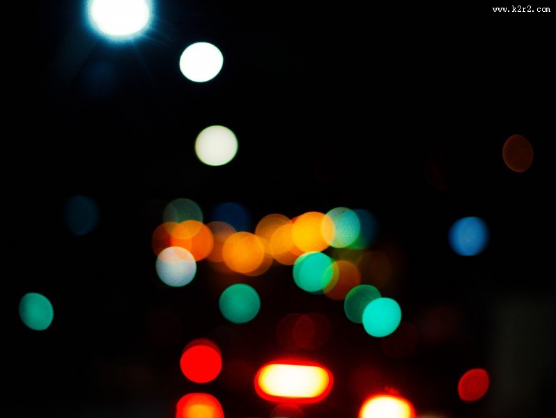 背景虚化的灯光图片