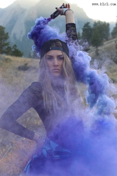 多彩的烟雾图片