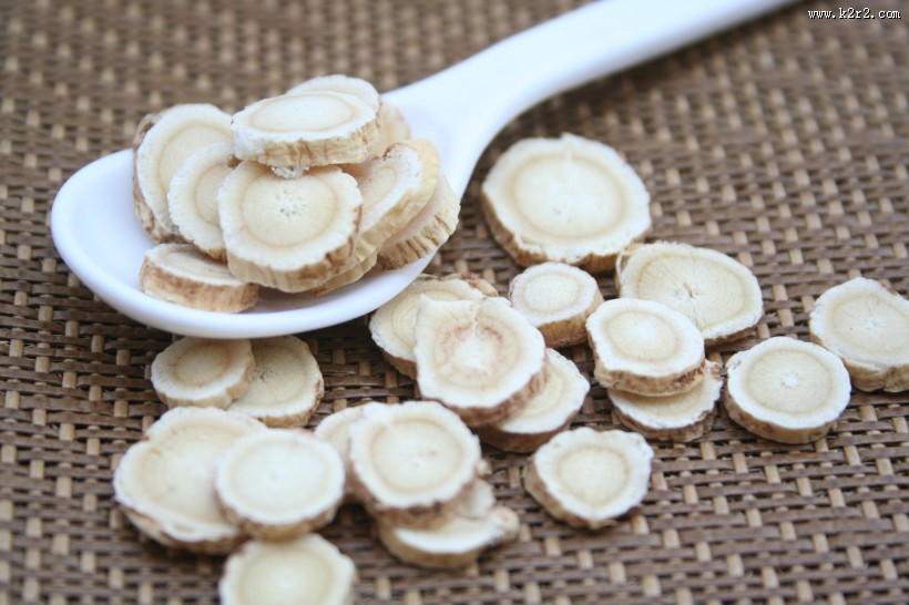 大补中药黄芪图片