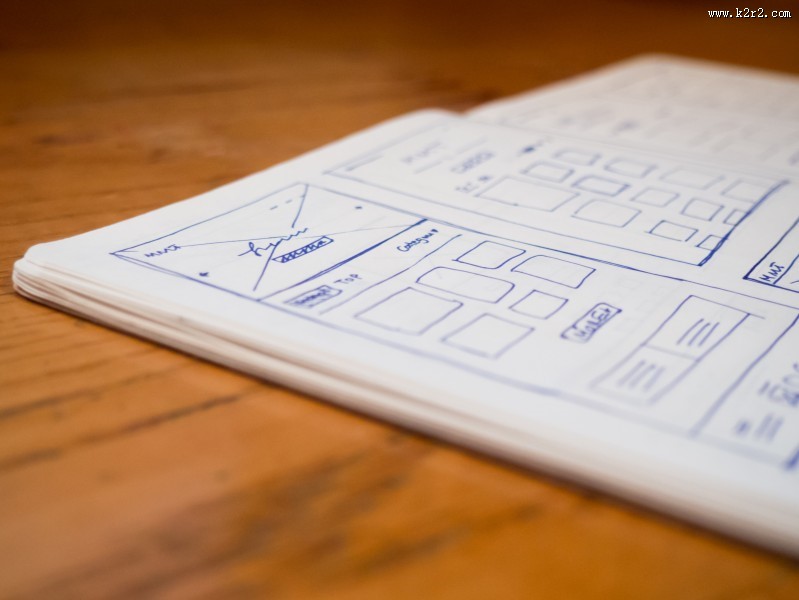 笔记本上的线框草图图片