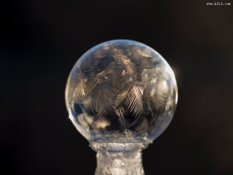 冰冻气泡高清图片