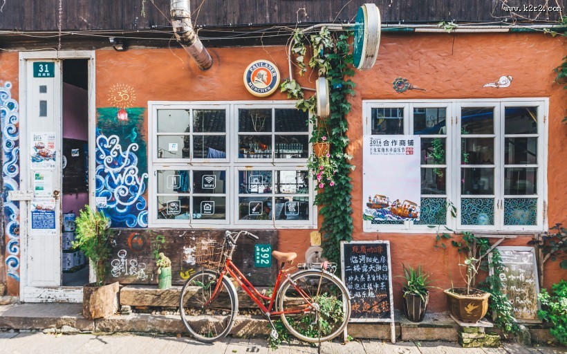 幽静复古的咖啡馆图片