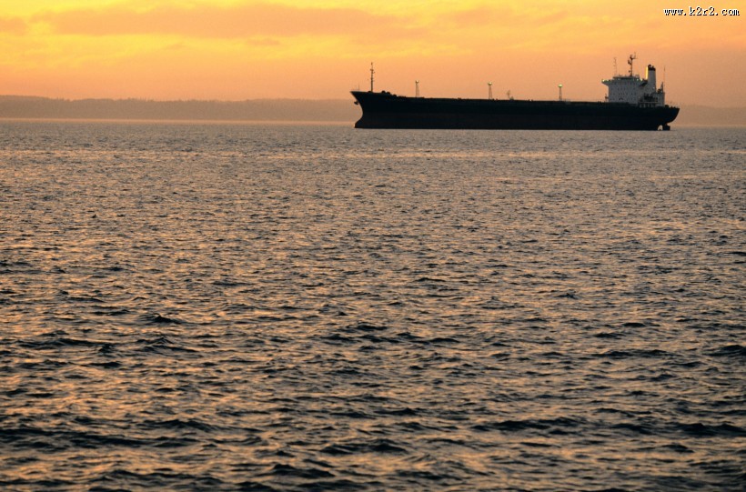 货轮与货轮码头图片