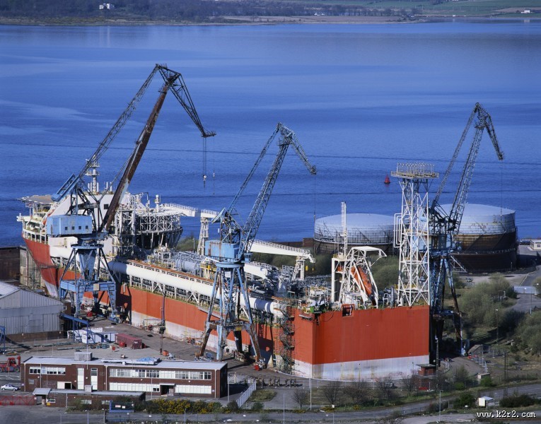 货轮与货轮码头图片