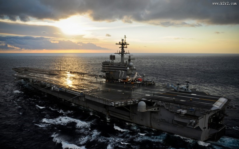 航空母舰图片