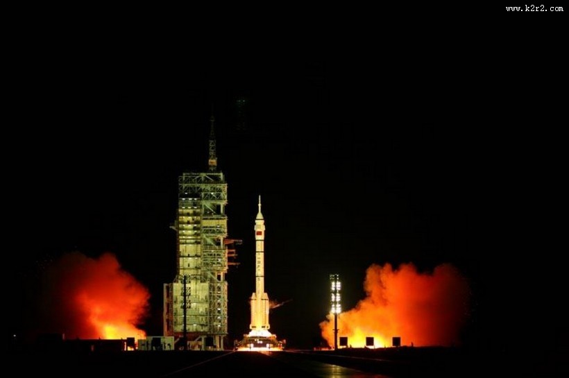 神州七号发射图片