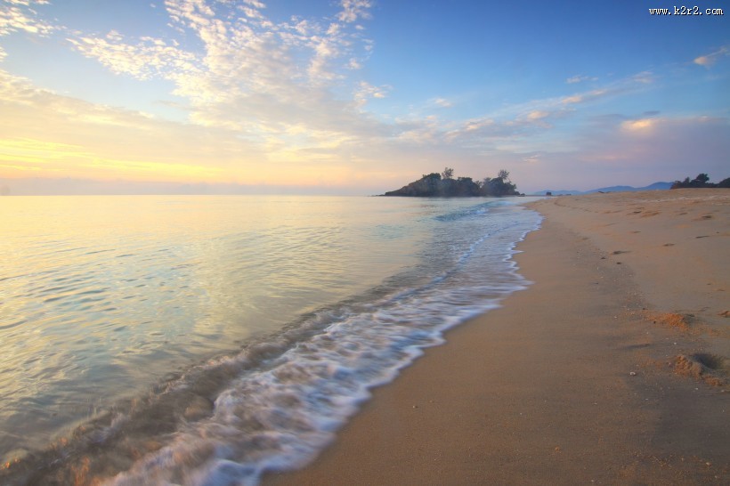 凉爽的海滩图片