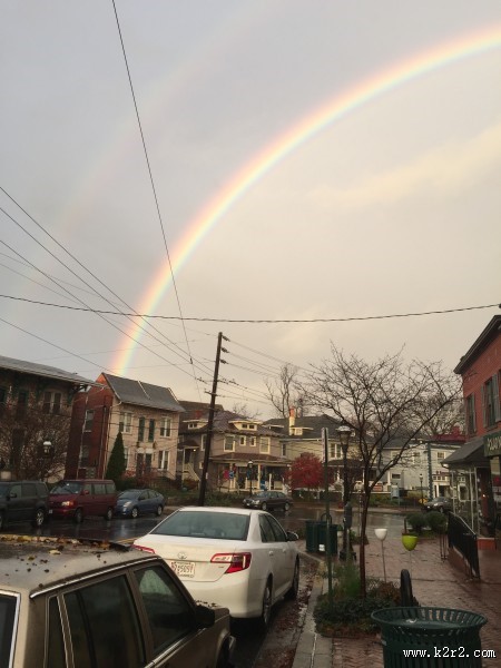 美丽七色的彩虹图片