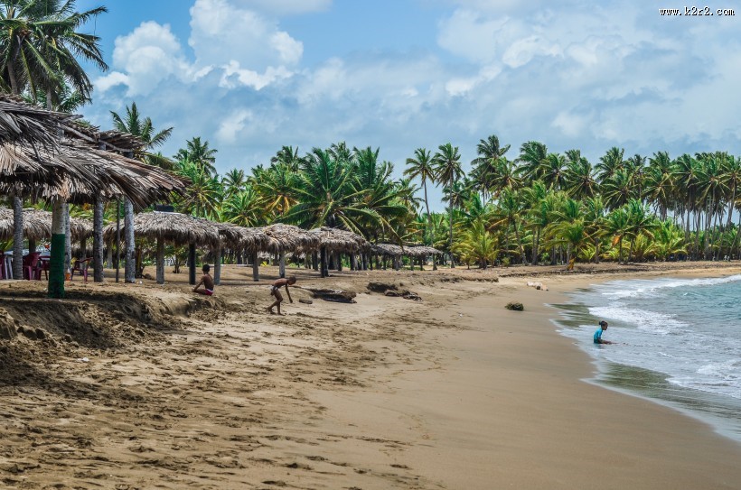 风景秀丽的沙滩图片