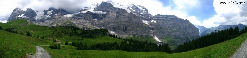 绵延不断雄伟的高山自然风景图片