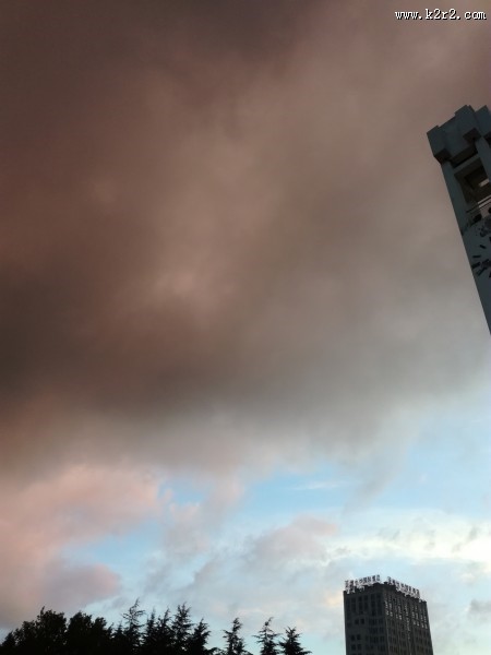 空中的乌云图片