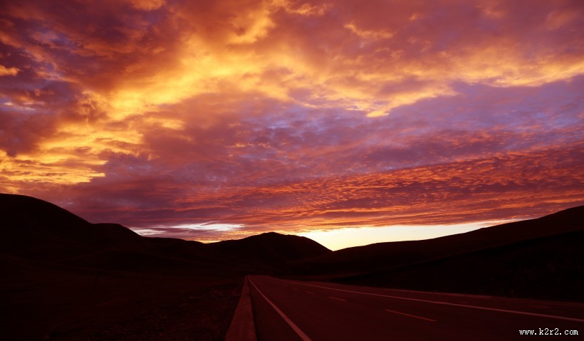 绚丽多彩的天边火烧云图片大全