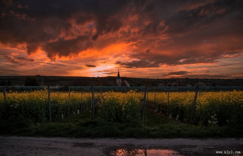 绚丽多彩的天边火烧云图片大全