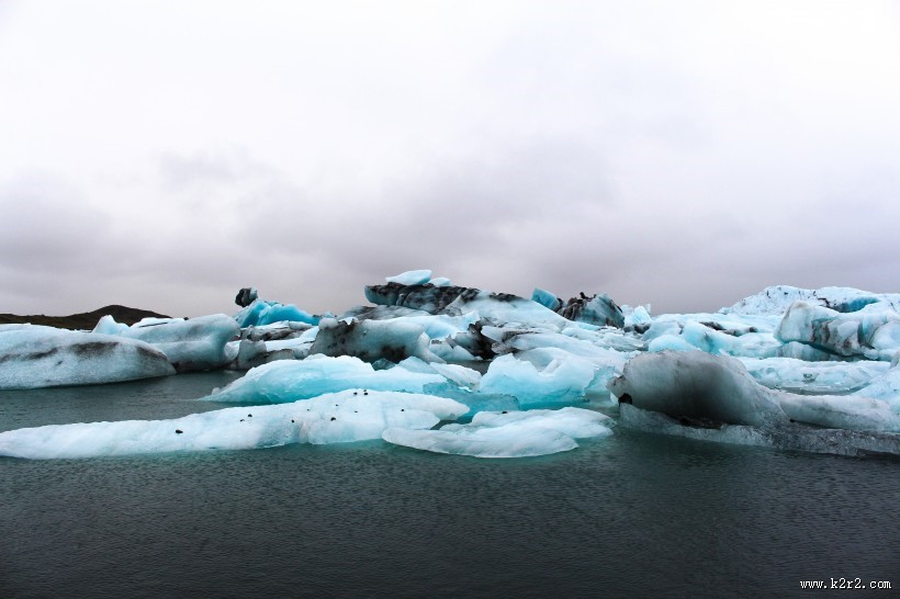 寒冷的冰川图片