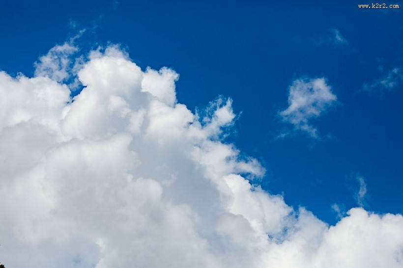 蓝天白云美丽风景图片