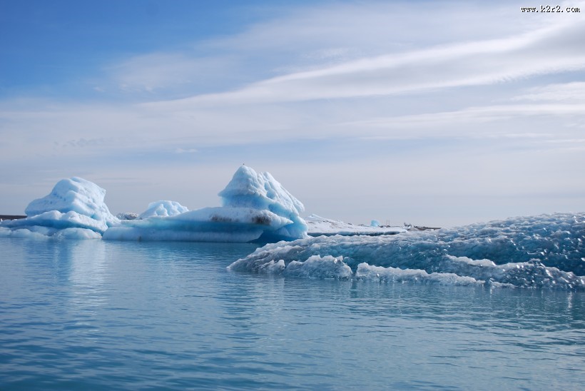 寒冷的冰川图片